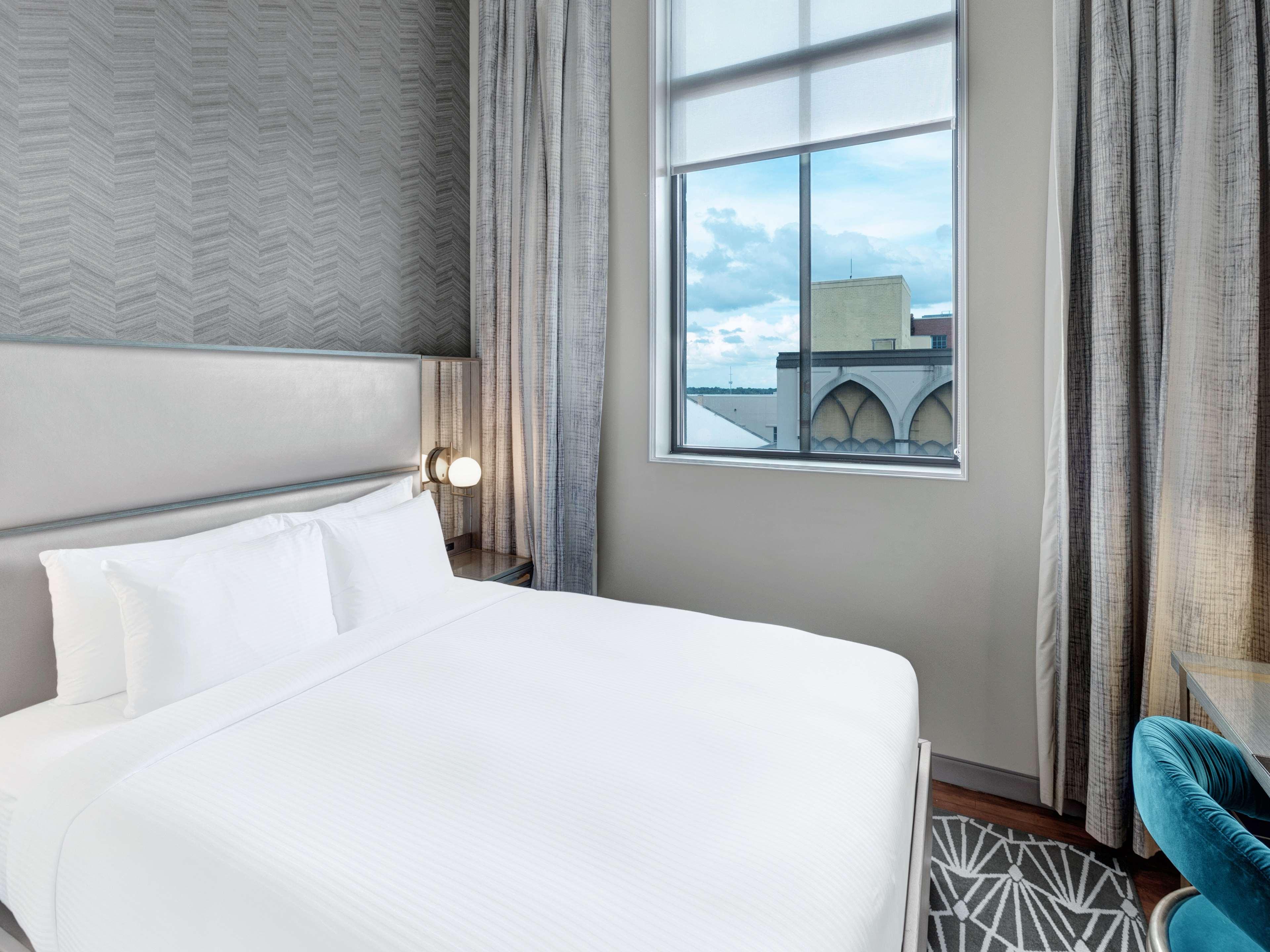 Tulsa Club Hotel Curio Collection By Hilton Buitenkant foto