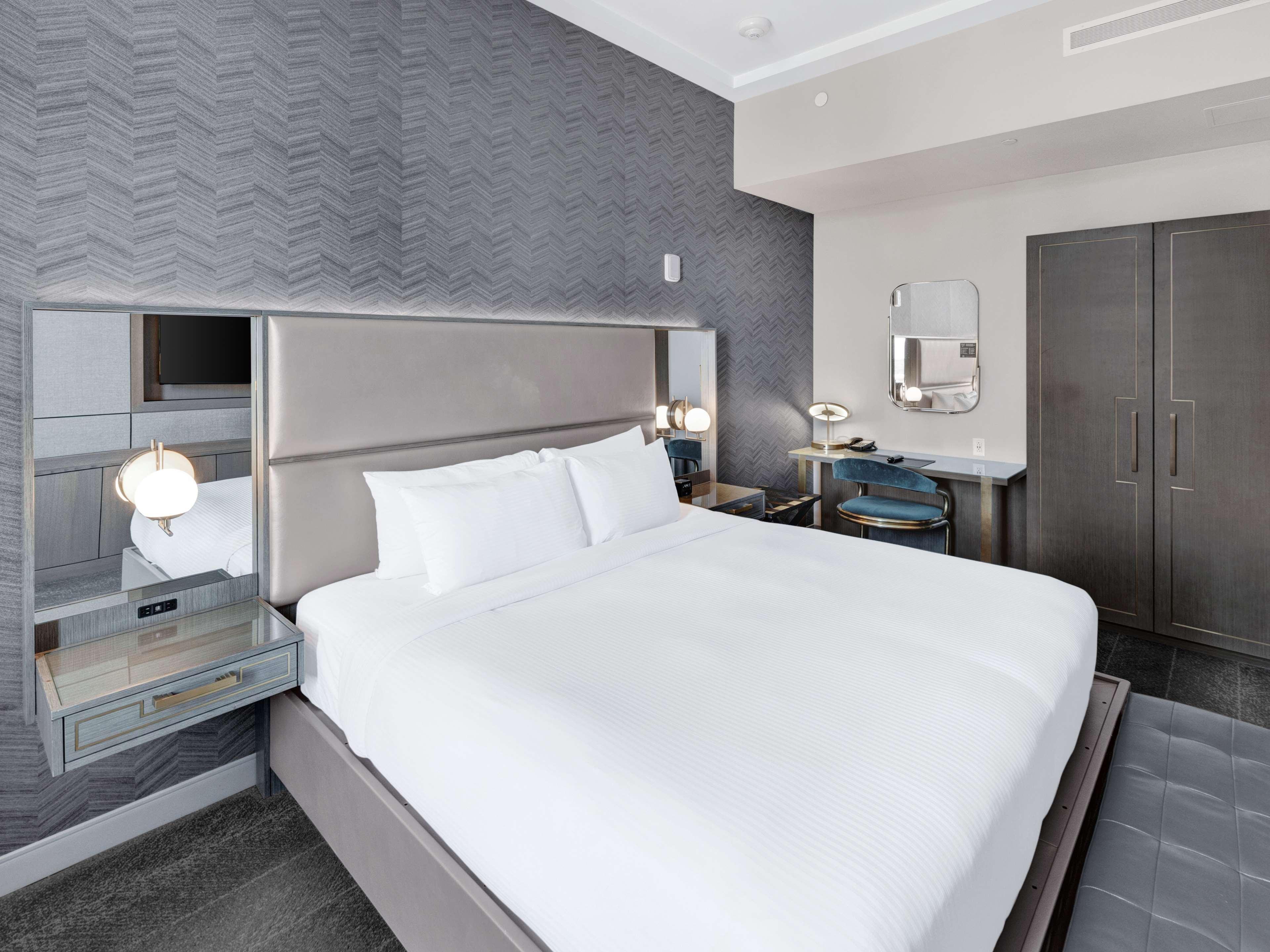 Tulsa Club Hotel Curio Collection By Hilton Buitenkant foto