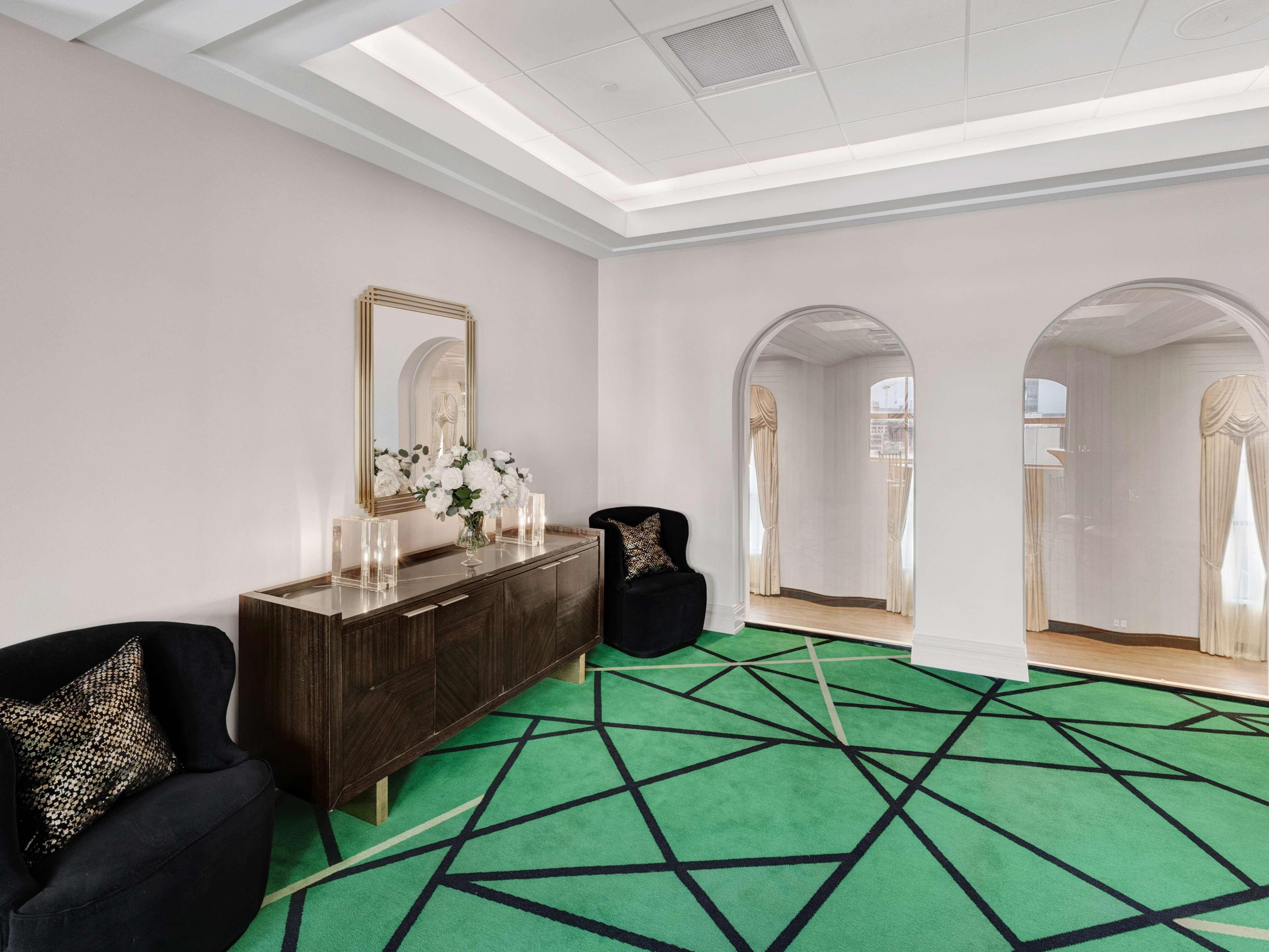 Tulsa Club Hotel Curio Collection By Hilton Buitenkant foto